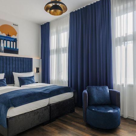 Homaris East Side Hotell Berlin Exteriör bild
