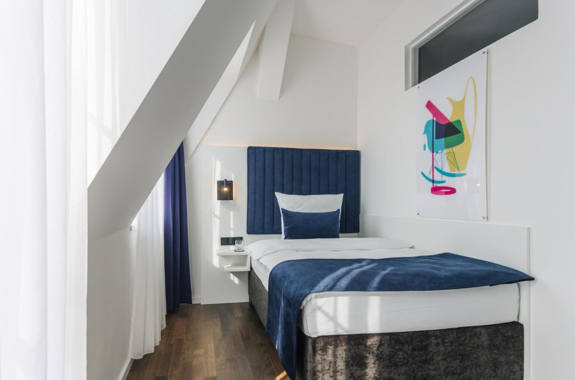 Homaris East Side Hotell Berlin Exteriör bild