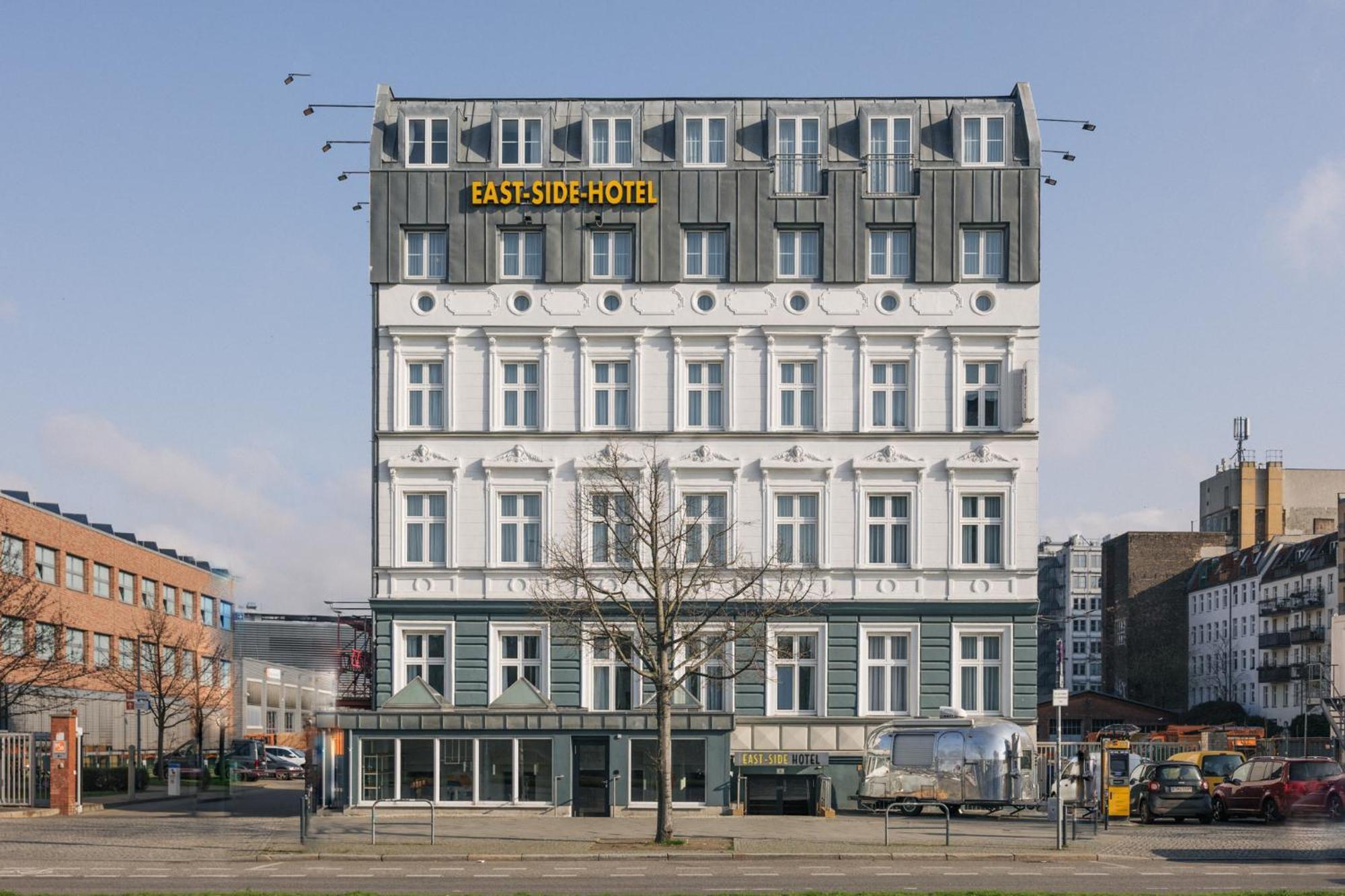 Homaris East Side Hotell Berlin Exteriör bild